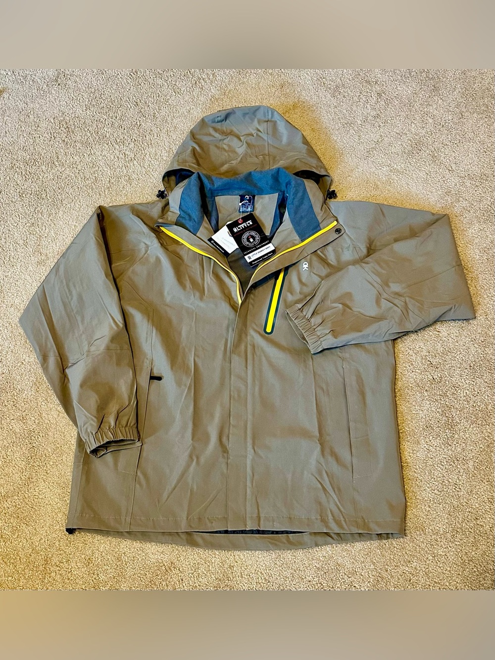 Little Donkey Andy Men's Two-Tone Khaki Hooded Jacket